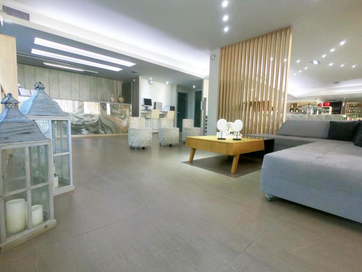 Anna Hotel - Housity