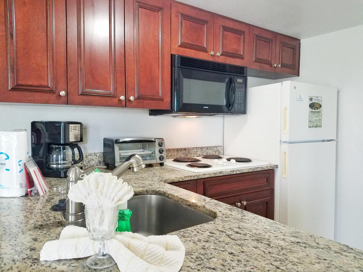 Parc Corniche Condominium Suites - Housity