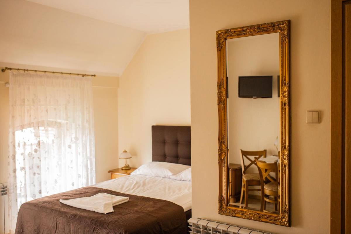 Hotel Przedzamcze - Hizvo