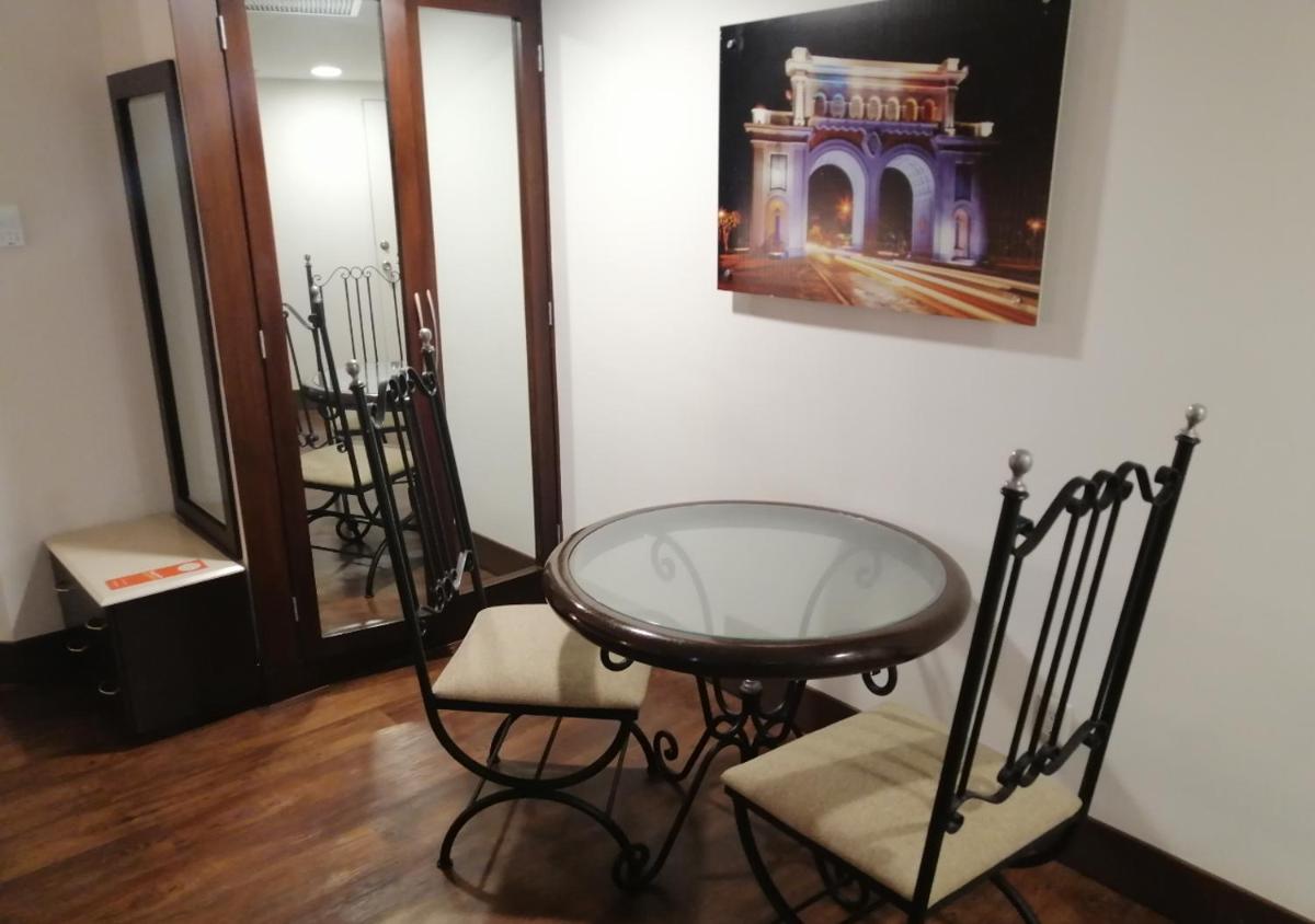 Holiday Inn Hotel & Suites Centro Historico, an IHG Hotel - Housity