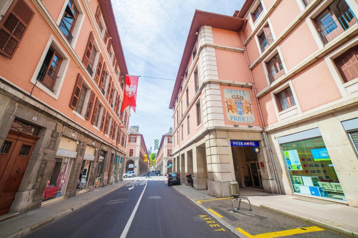 Quartier de l'hôtel ou autre quartier proche
