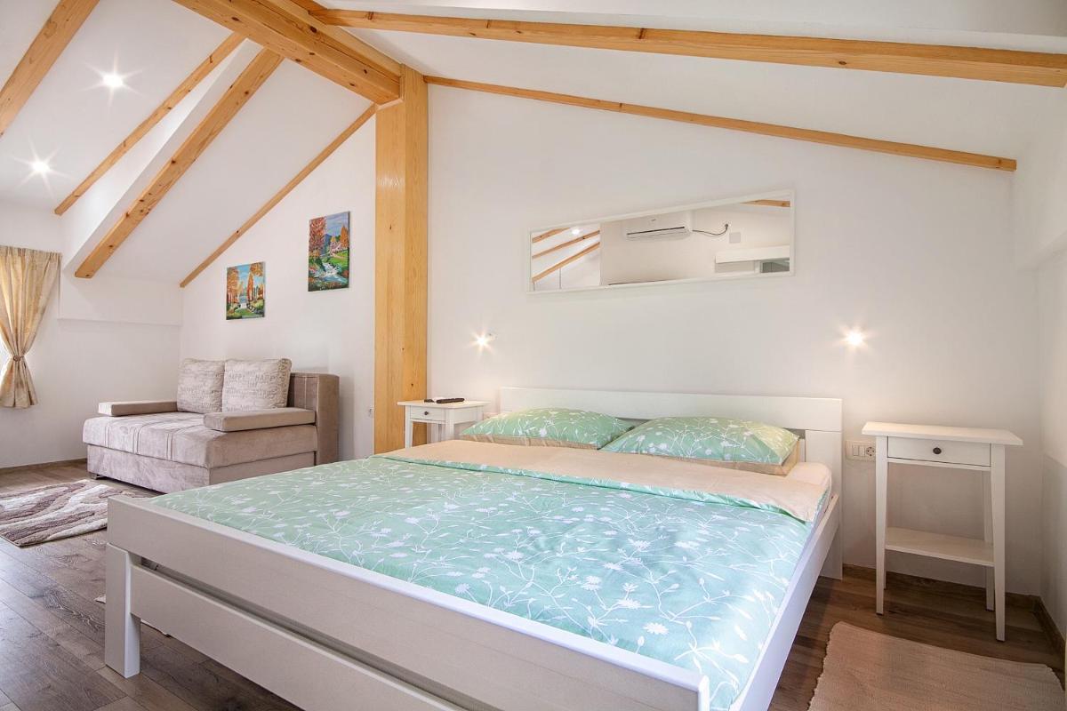 Studio apartments Kaya - Housity