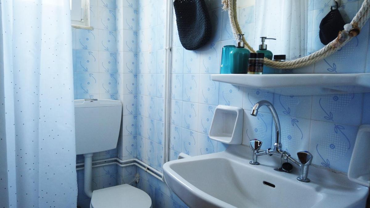Fistiki Rooms - Housity