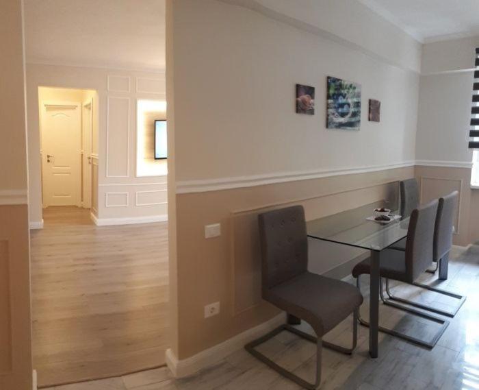 Apartament Ultracentral - Housity
