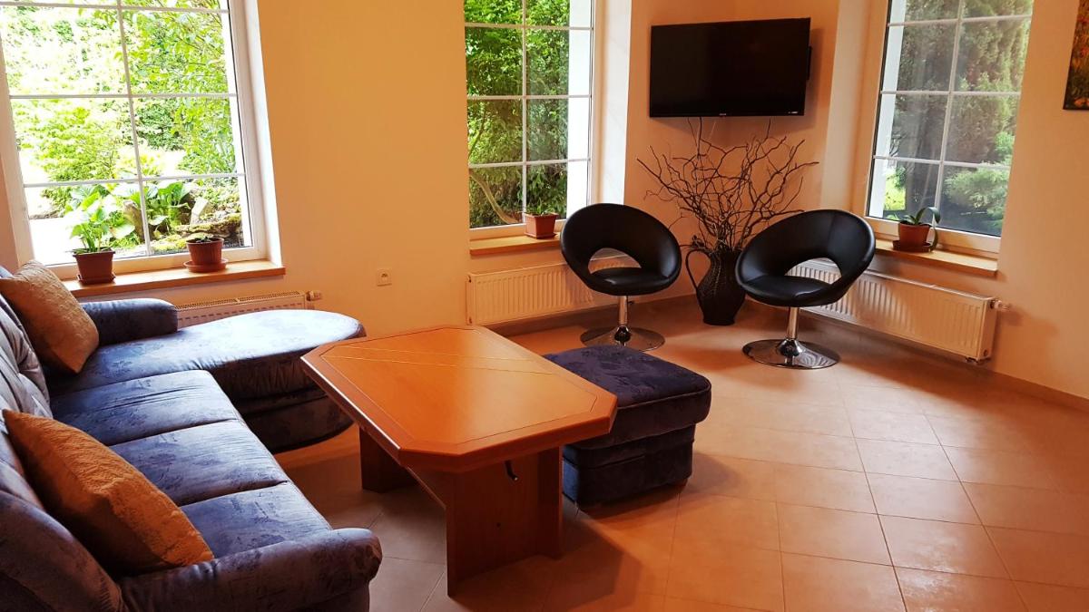 APARTMÁNY POD ČERCHOVEM - Housity