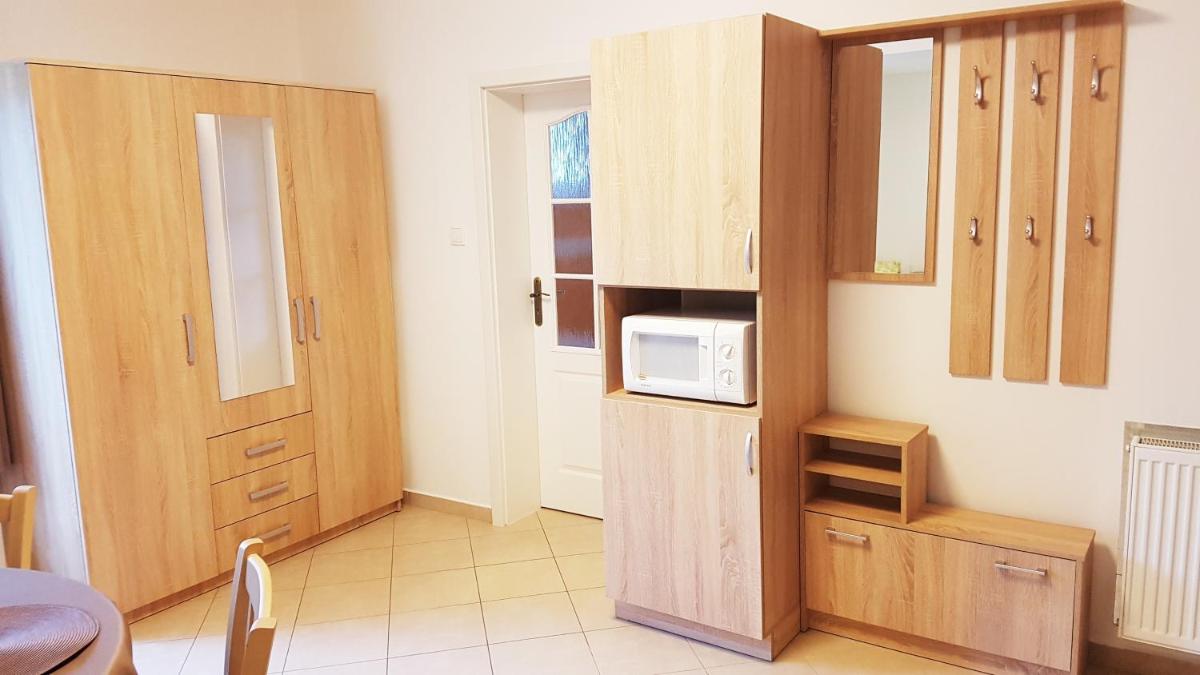 APARTMÁNY POD ČERCHOVEM - Housity