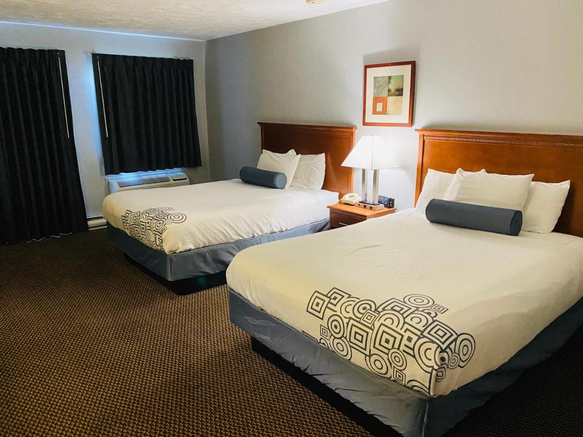 Fleetwood Inn Suites - Housity