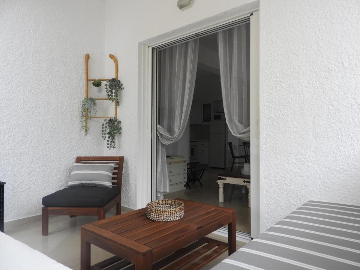 SgS Luxury Apartments - Housity