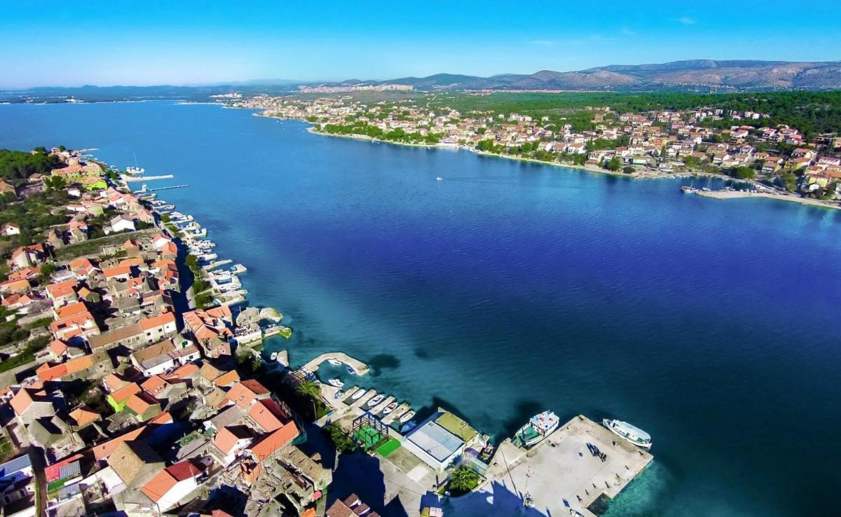 Apartments Villa Korina - Housity
