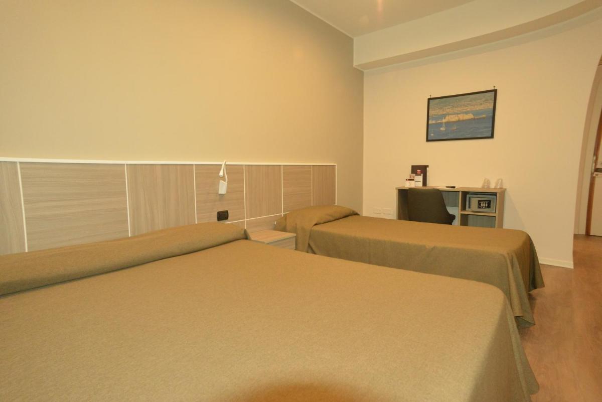 Hotel Tiempo - Housity