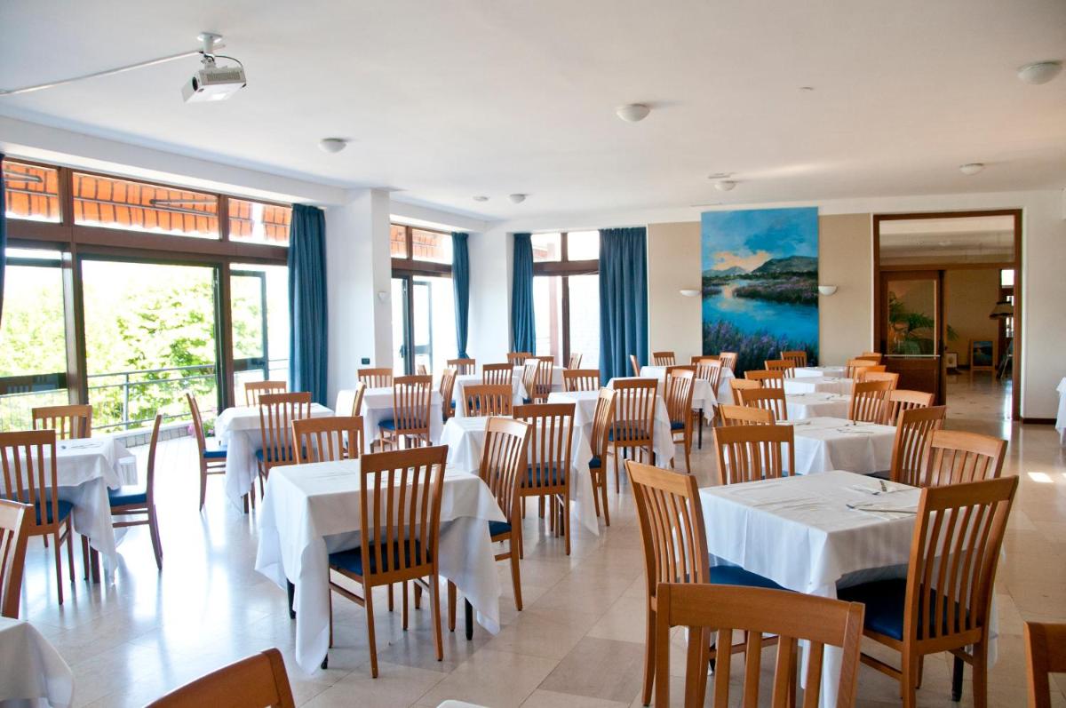 Hotel Europa - Housity