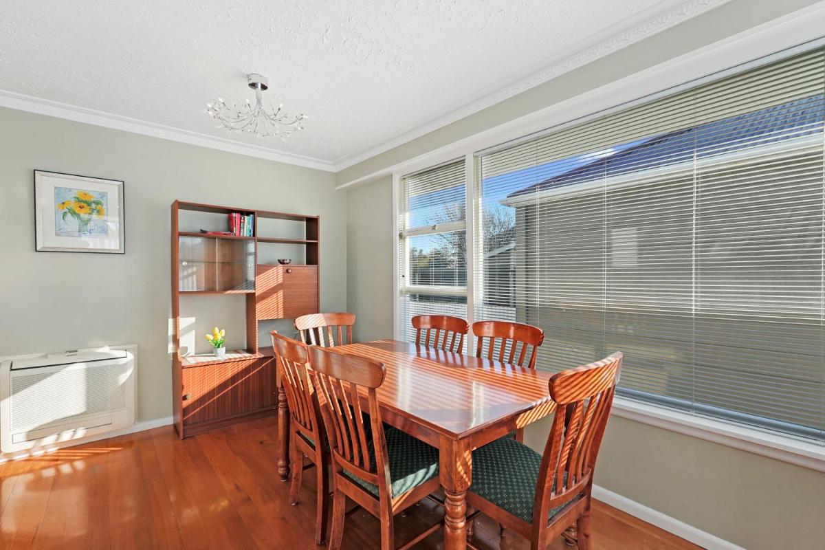 Coastal City Retreat - New Brighton Accommodation - Housity