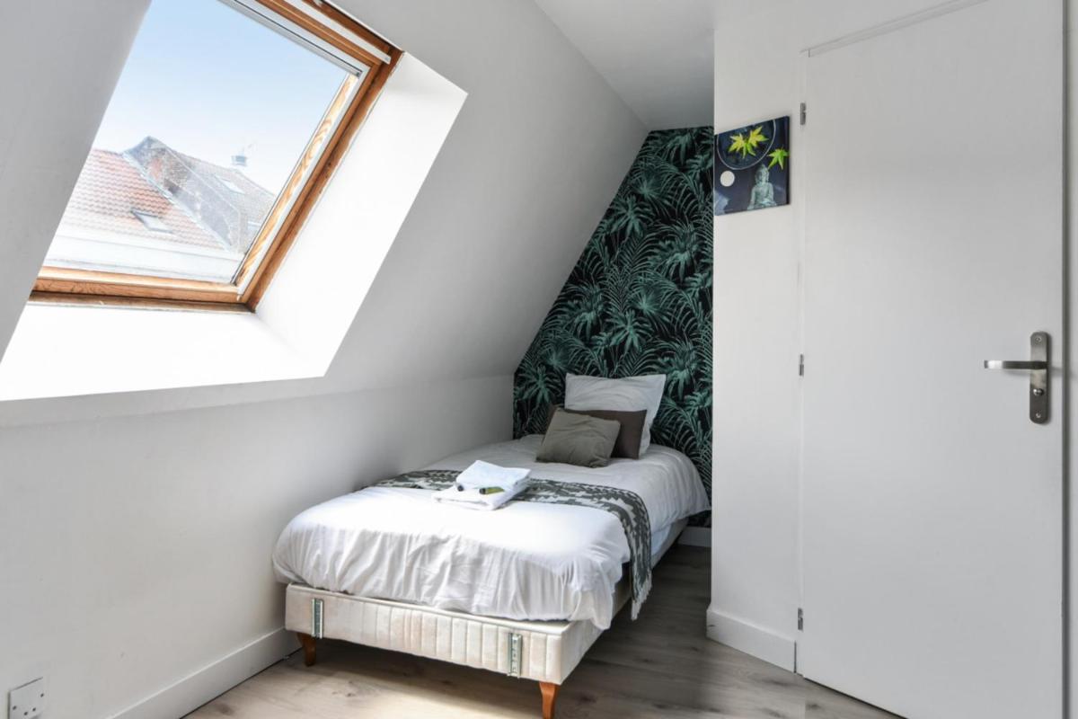 Modern studio near Lille’s city center Welkeys - Housity