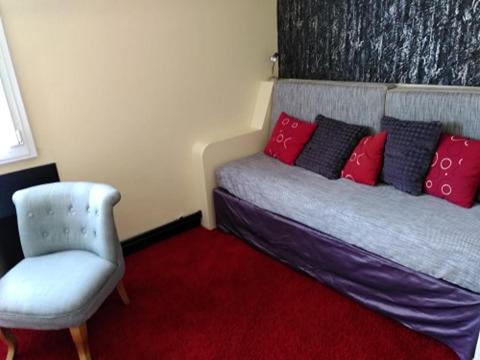Bagnoles Hotel - Contact Hotel - Housity