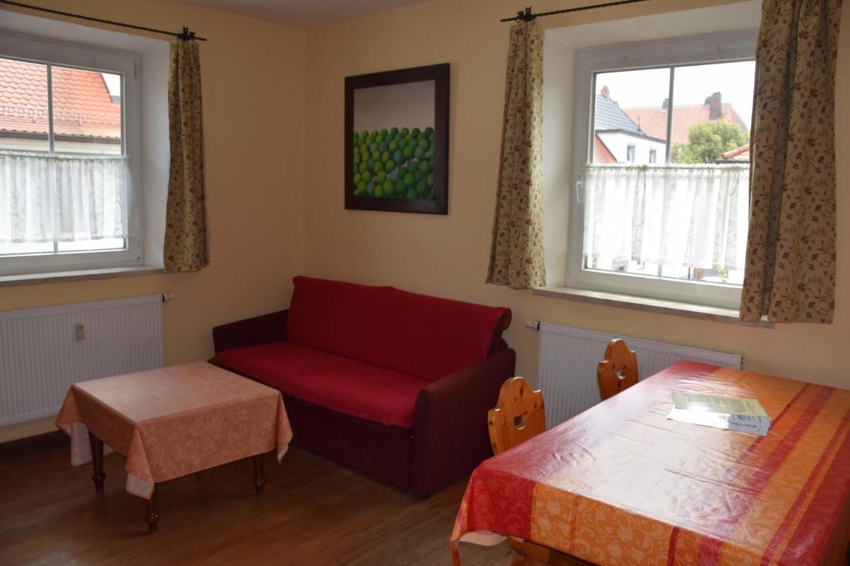Ferienwohnung Heinrichseck - Hizvo