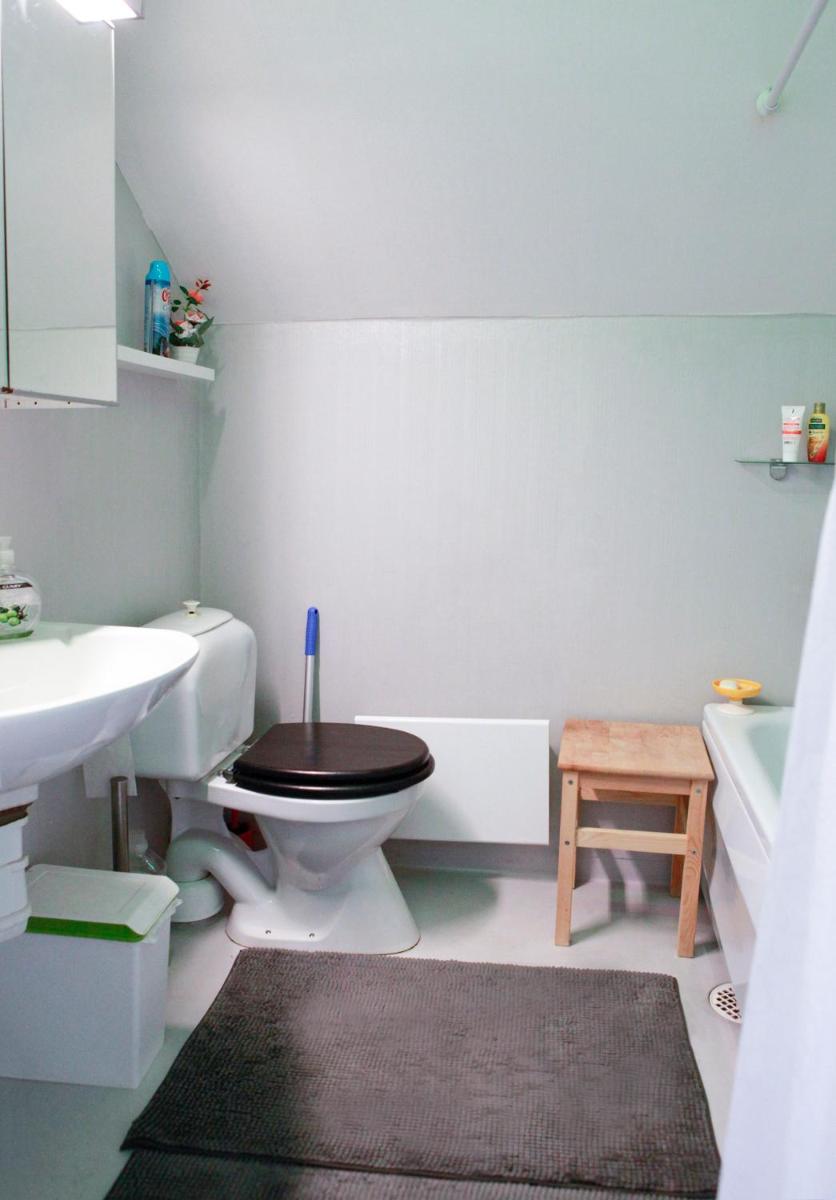 The Cozy Little House - Housity