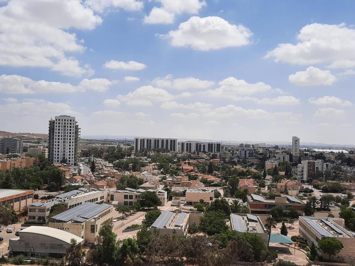 Suitetrails - The Shining Star -A beautiful 3 bedroom apartment