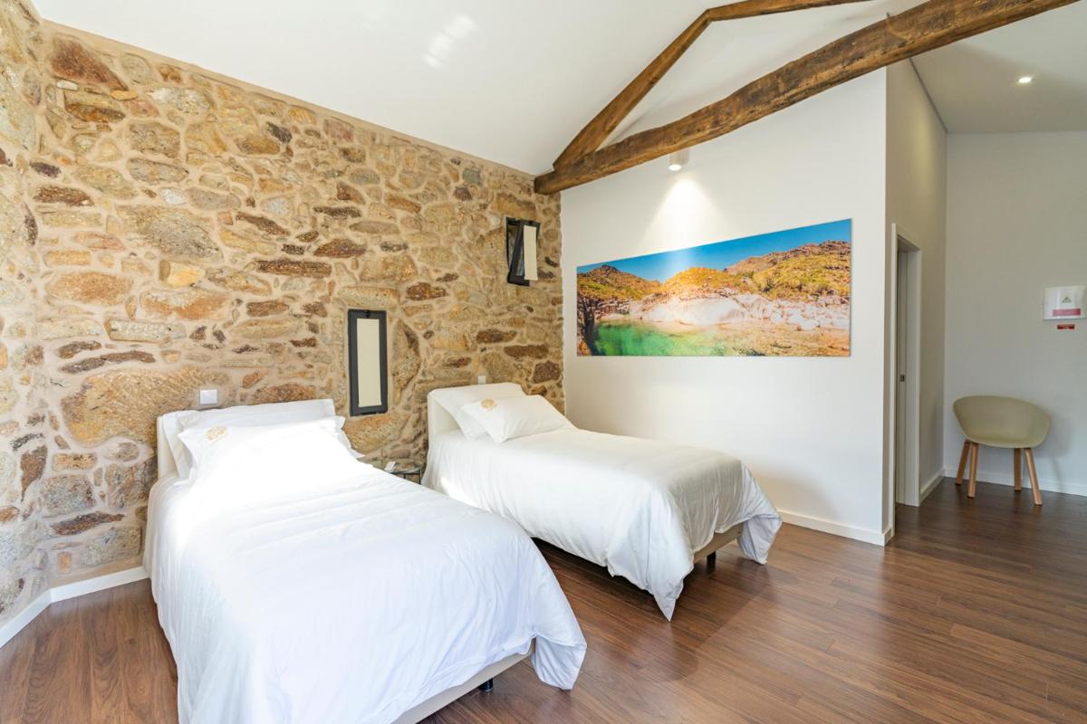 GOLDNATURE - Housity