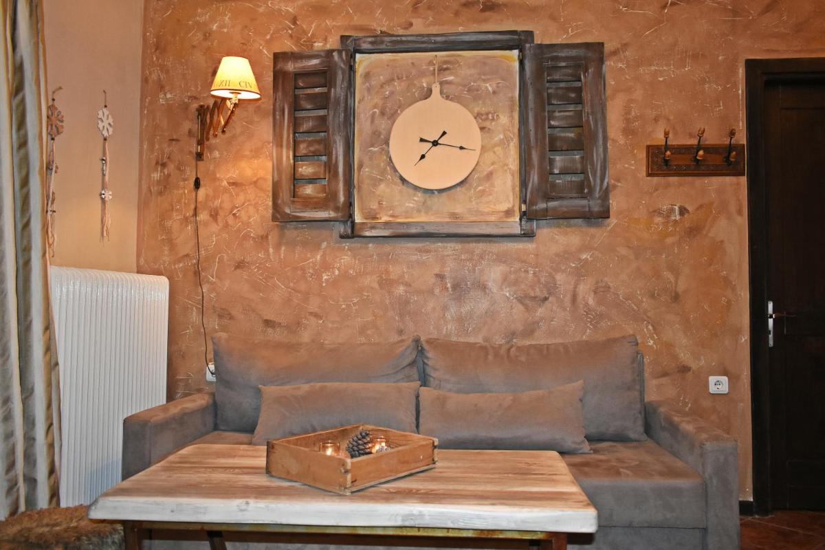 Agiaz' - Housity