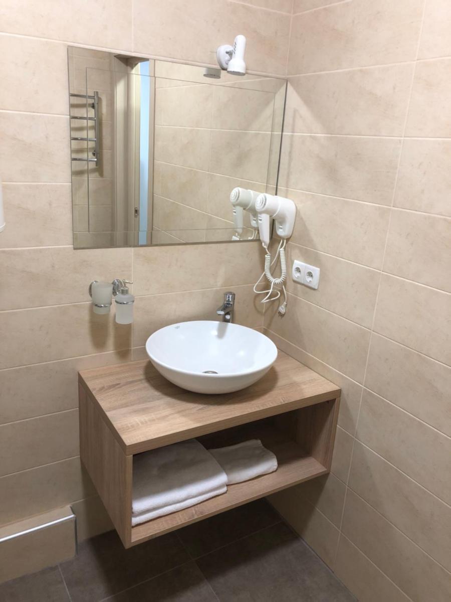 East Residence Gray - Housity