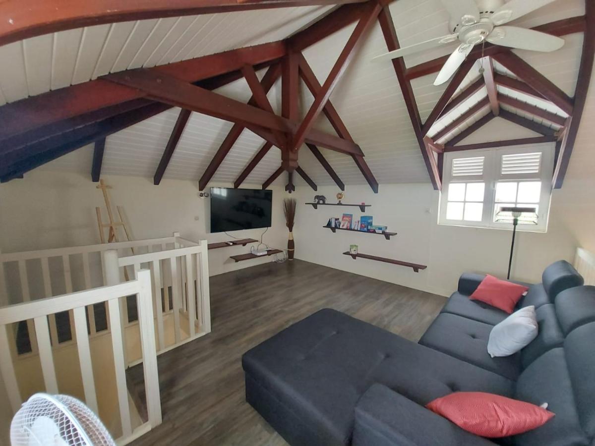 Villa Louise - Housity