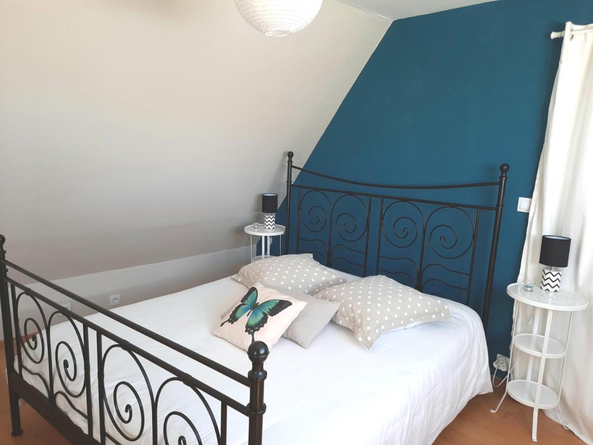 Les Hortensias-chambre chez l'habitant - Housity