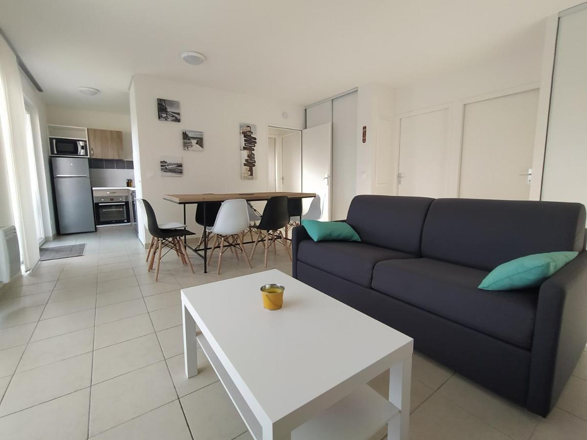 Bella Villa proche Océan, parking, lits faits, serviettes - Housity