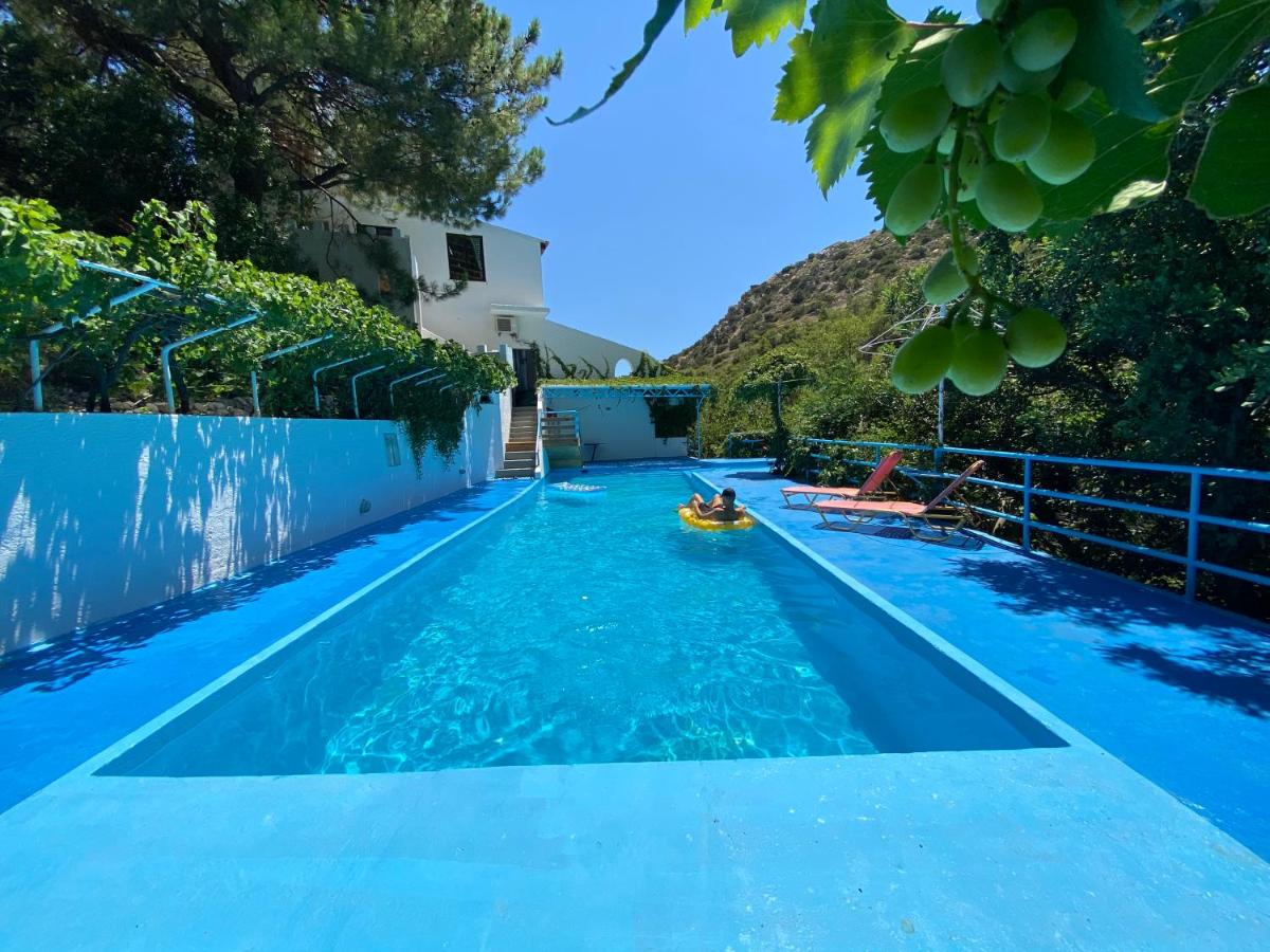 Oleander's Garden Traditional Cretan Cottage - Housity