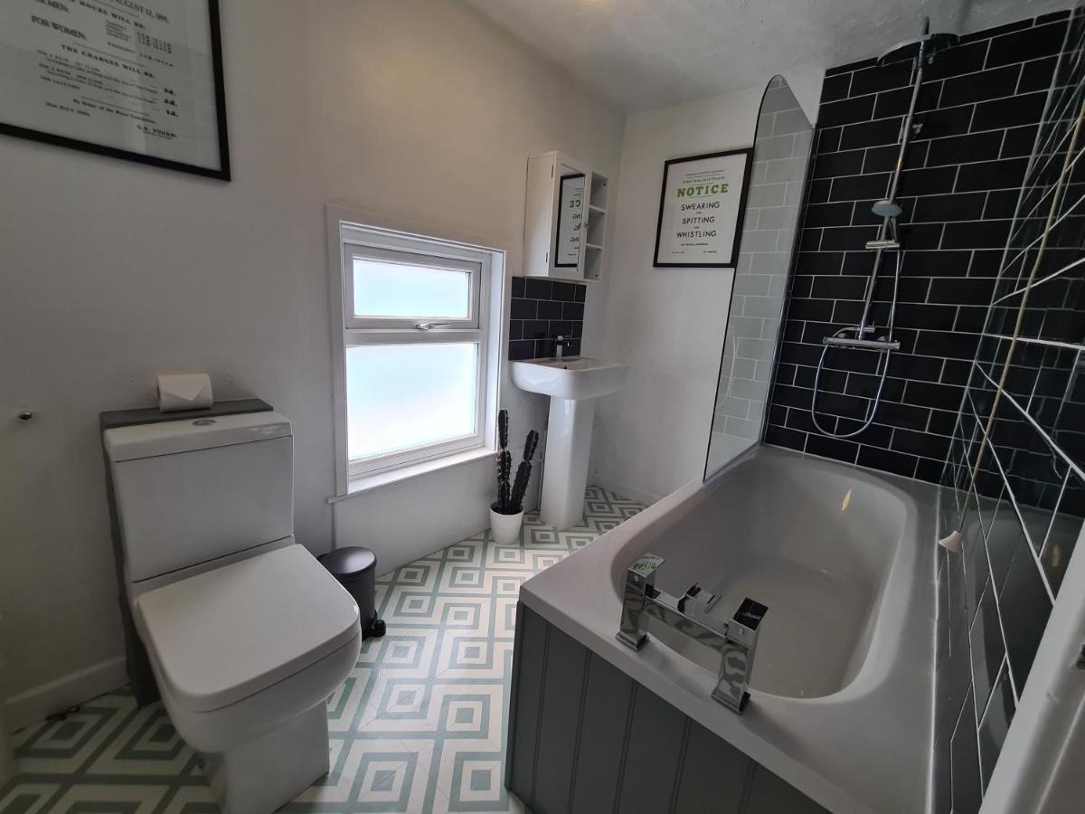 Ty Morgan's Apartments - Housity