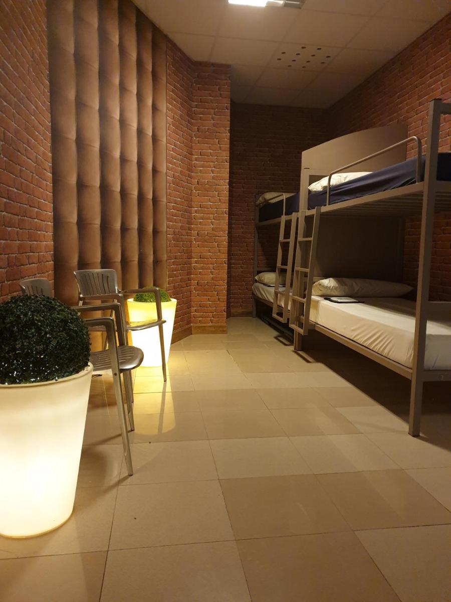 albergue SANTO SANTIAGO - Housity