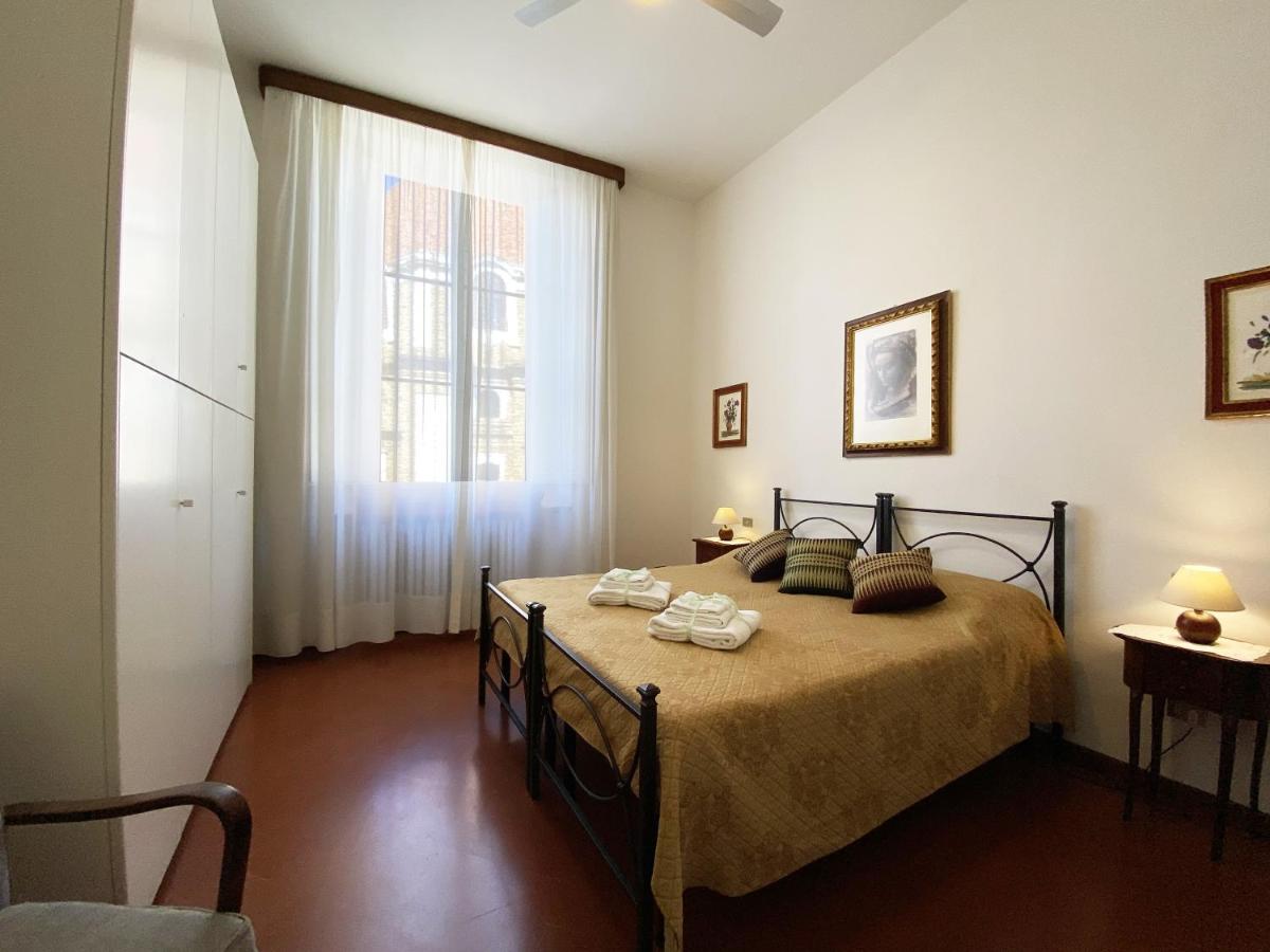 Medici Chapels - Housity