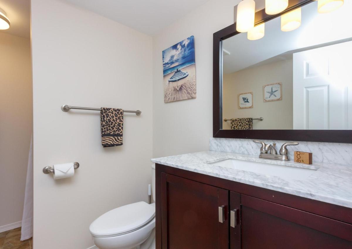 Parksville Beachside Breakaway - Housity