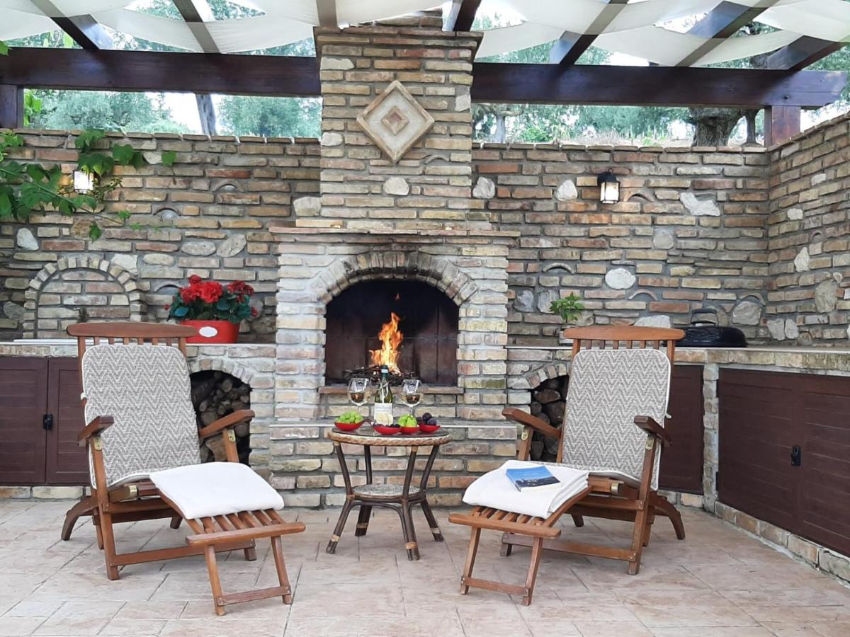 Suitetrails - Rustic Home with pool