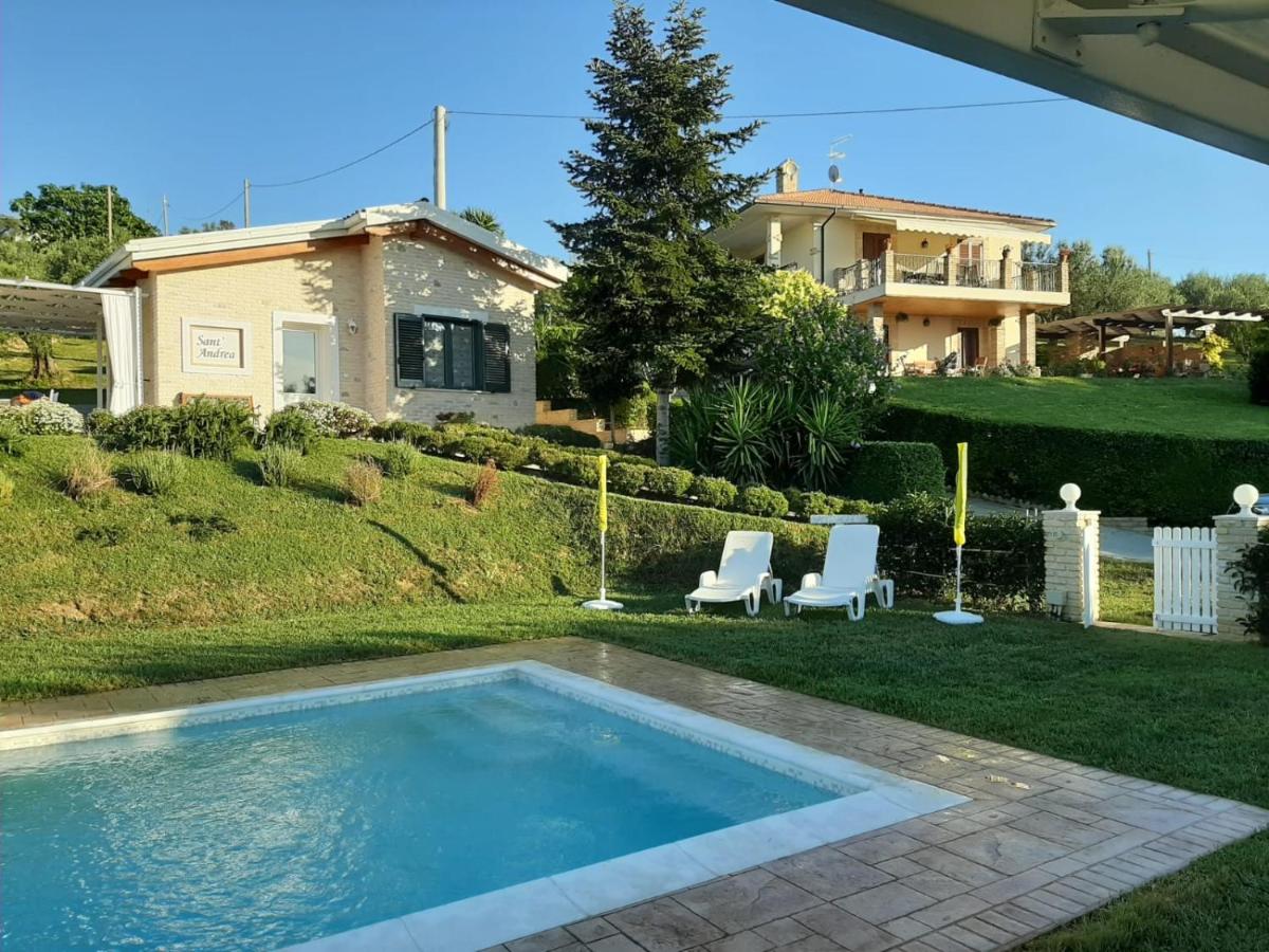 I Tre Laghi Countryhouse 14 posti letti Cottage 10 posti letti - Housity