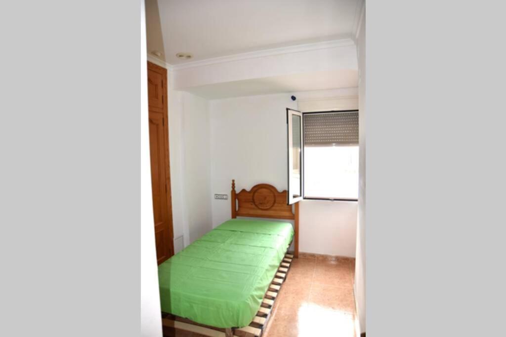 APARTAMENTOS GALLACH (LA ERMITA) - Housity