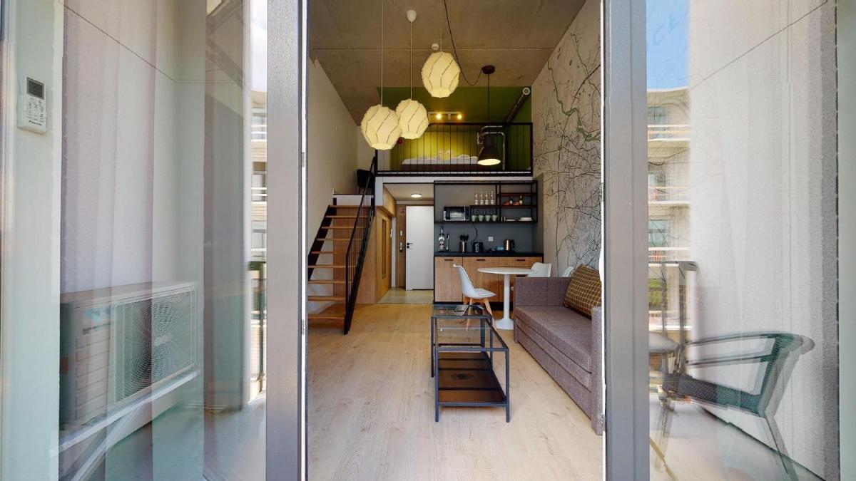 Apartamenty Przy Lotnisku - Housity