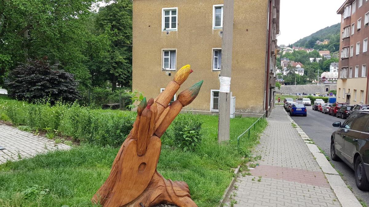 Apartmán Pod Zámkem - Housity