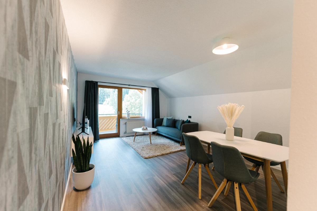 Moderne 3 Zi.-FeWo Scandi Style 70 qm Nähe Freiburg - Housity