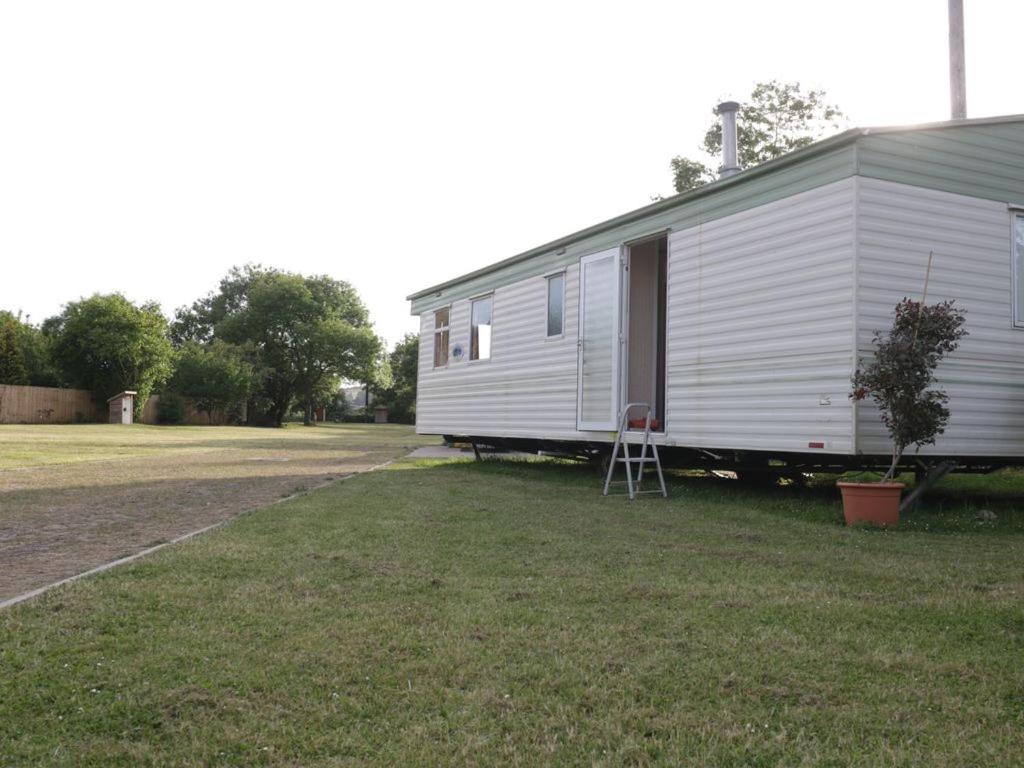 Suitetrails - The Nest - Family friendly caravan nr Glastonbury & Street