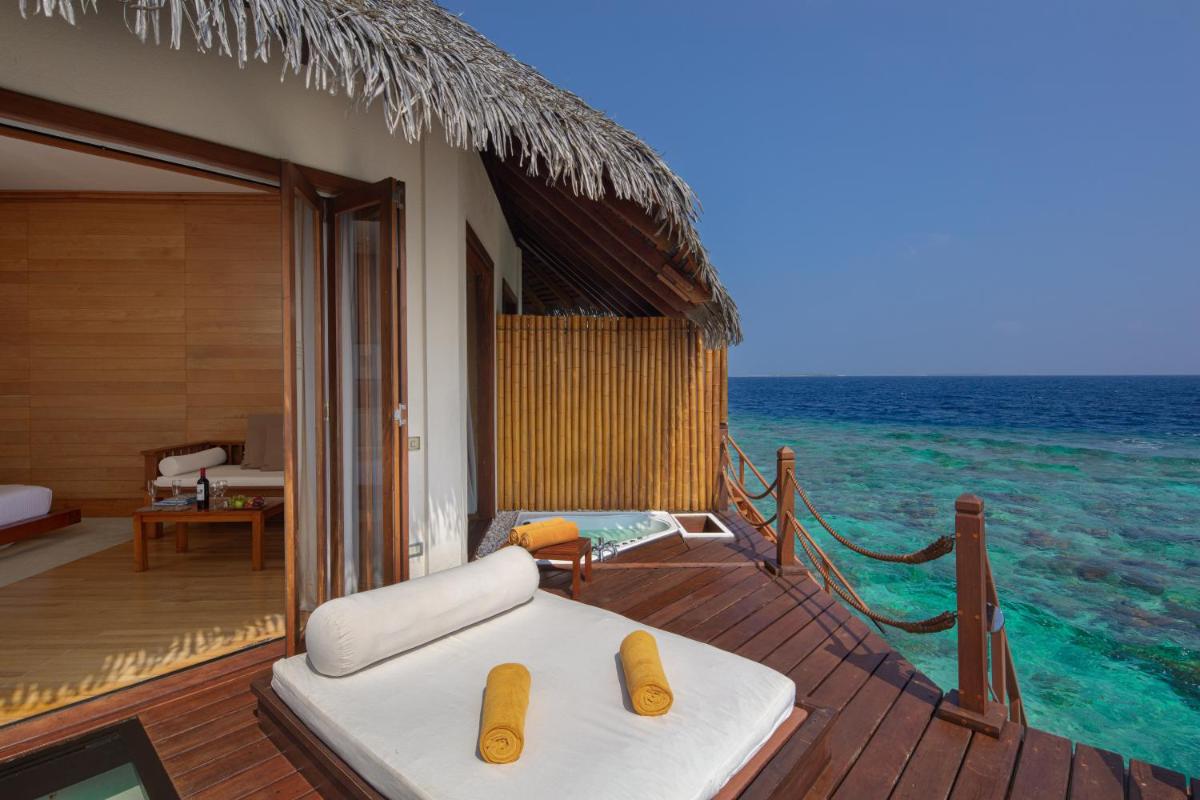 Adaaran Select Meedhupparu-with Dine around Premium All inclusive-24 hours- 45 Minutes from Male by Seaplane - Housity