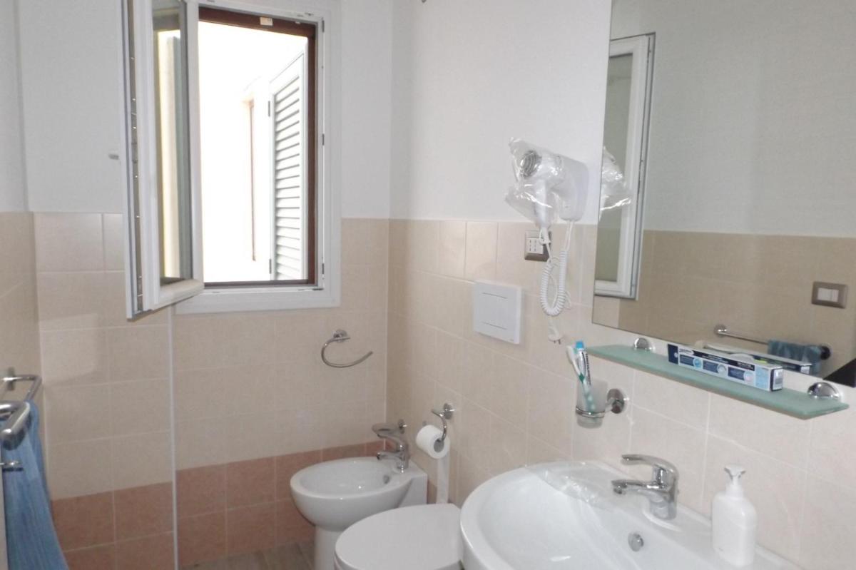 Il Negramaro - Housity
