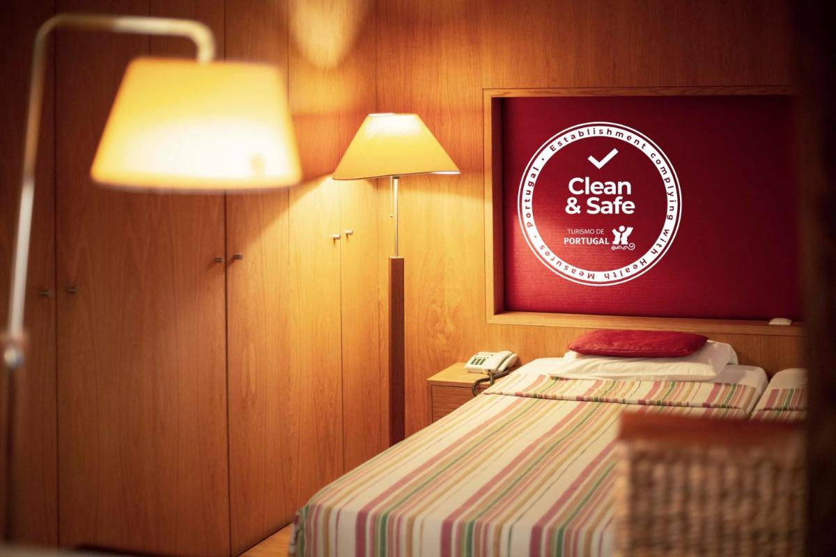 Apartamentos Turisticos Atlantida - Housity