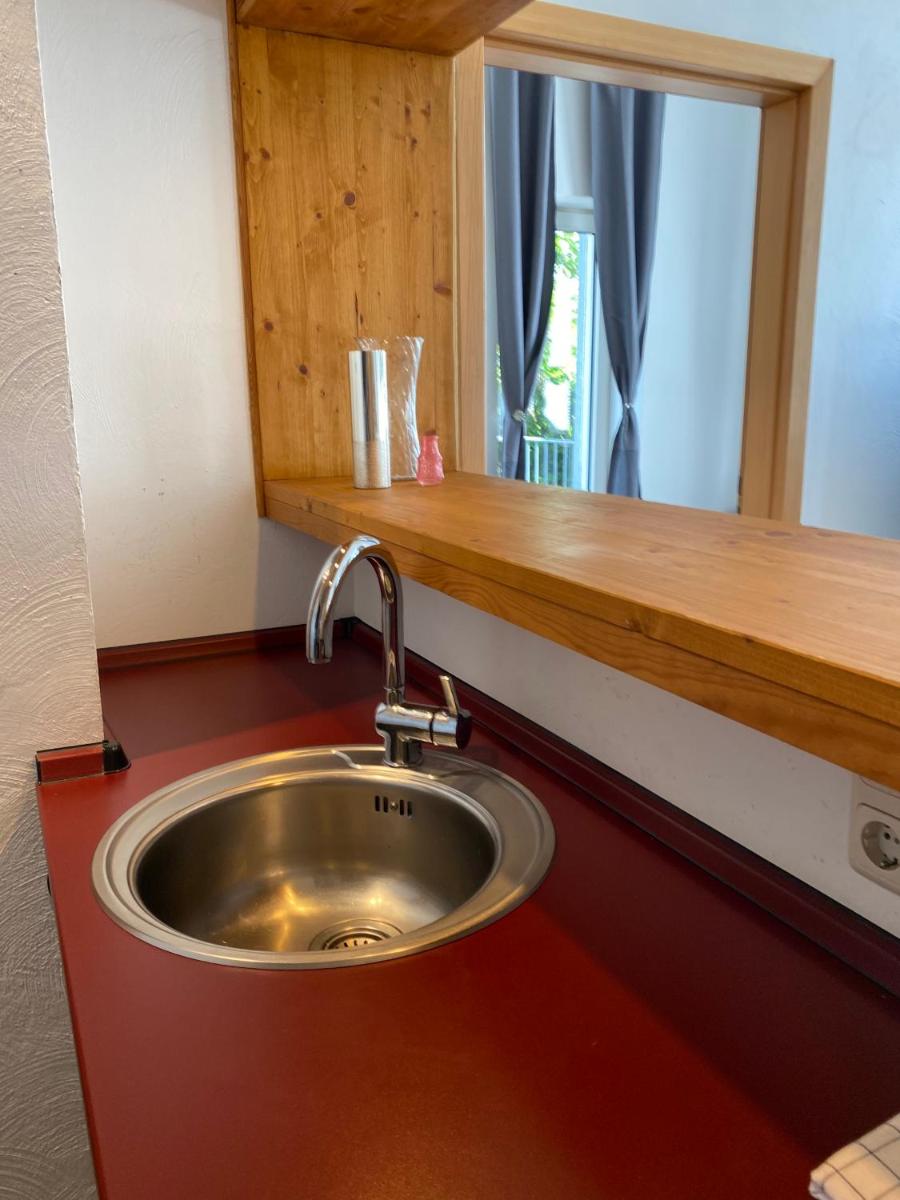 Alte Schule 3, Urlaub wo einst die Dorfschule war - Housity