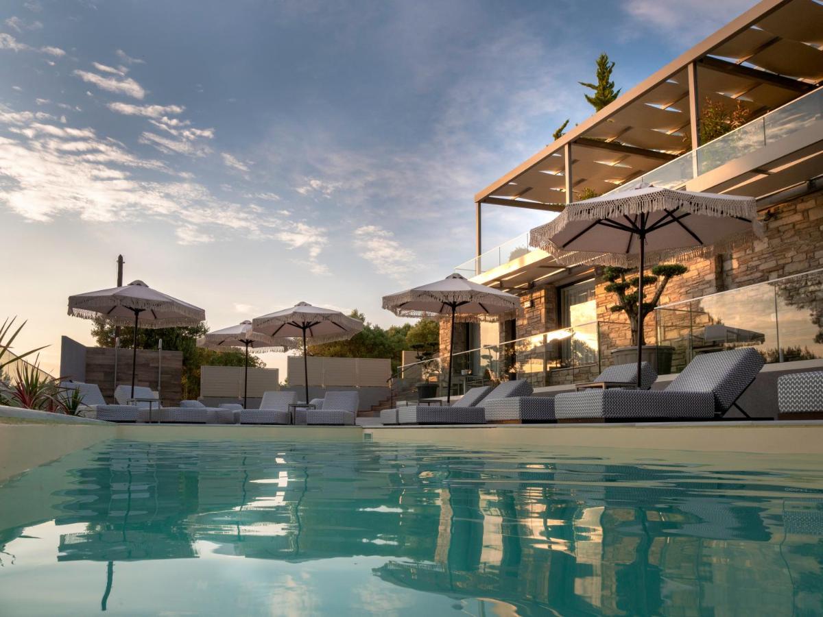 Casa Bloo Adults Only - Housity