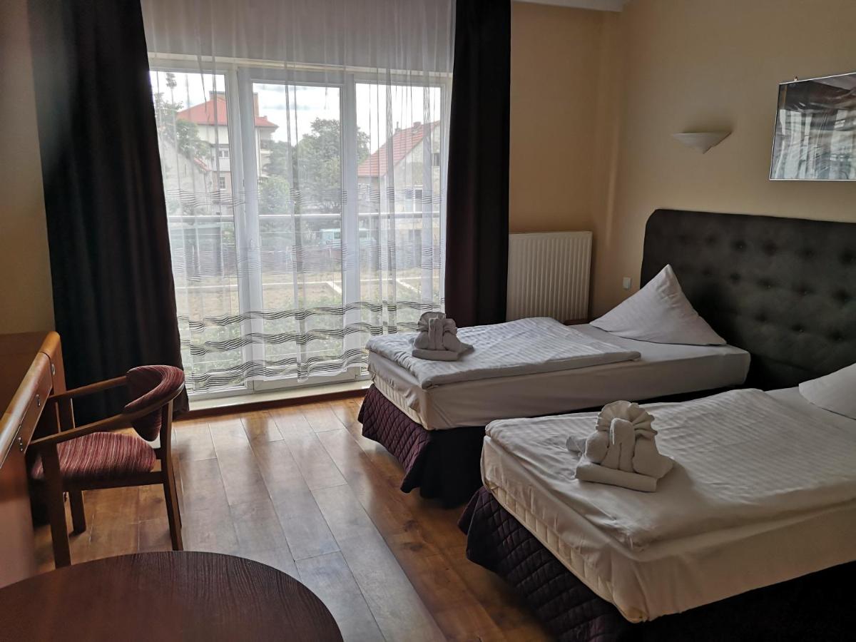 Hotel Relax - Housity