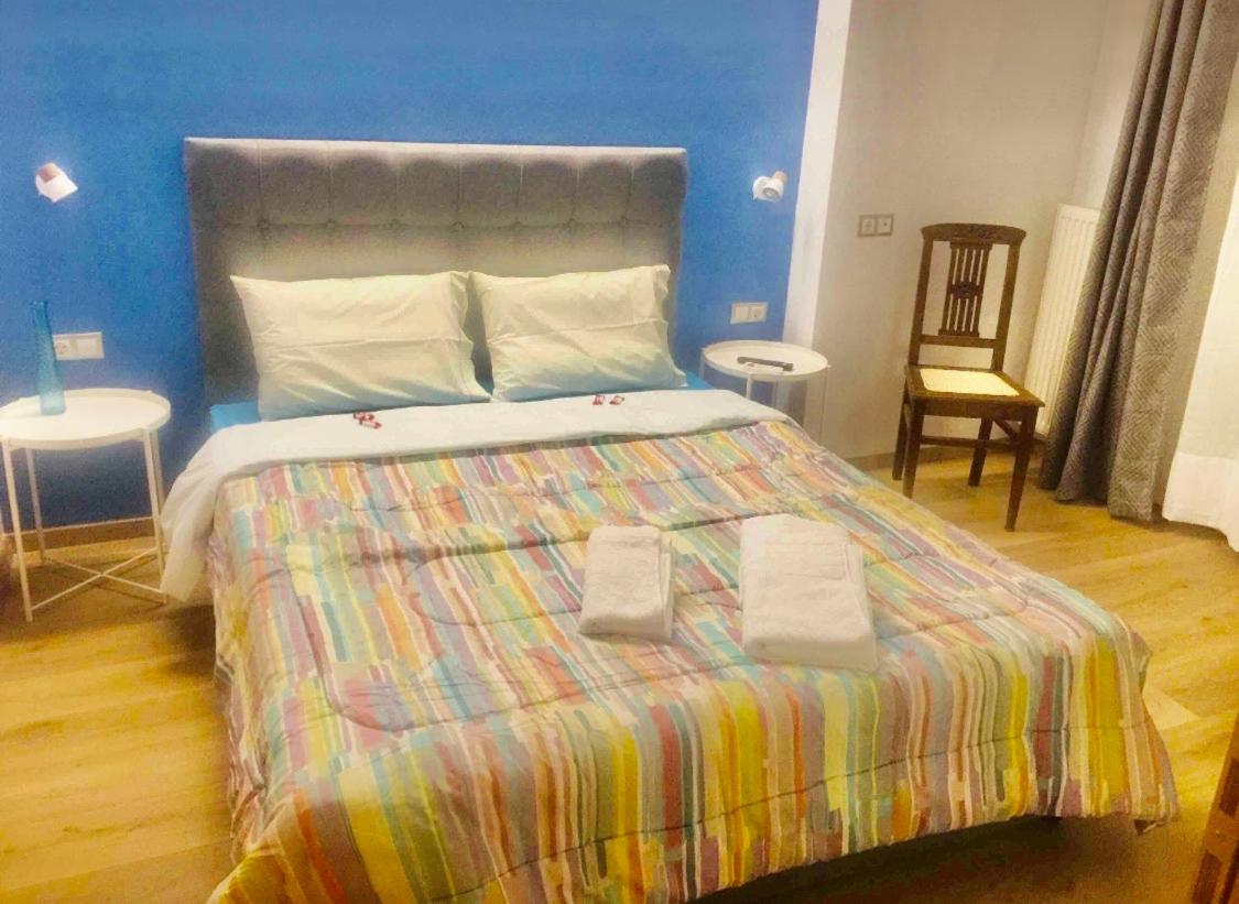 Athens Central Blue Grand Apartment - Housity
