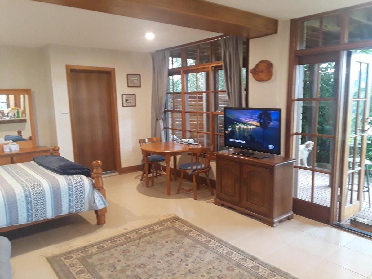 Rockwall Avoca Beach - Housity