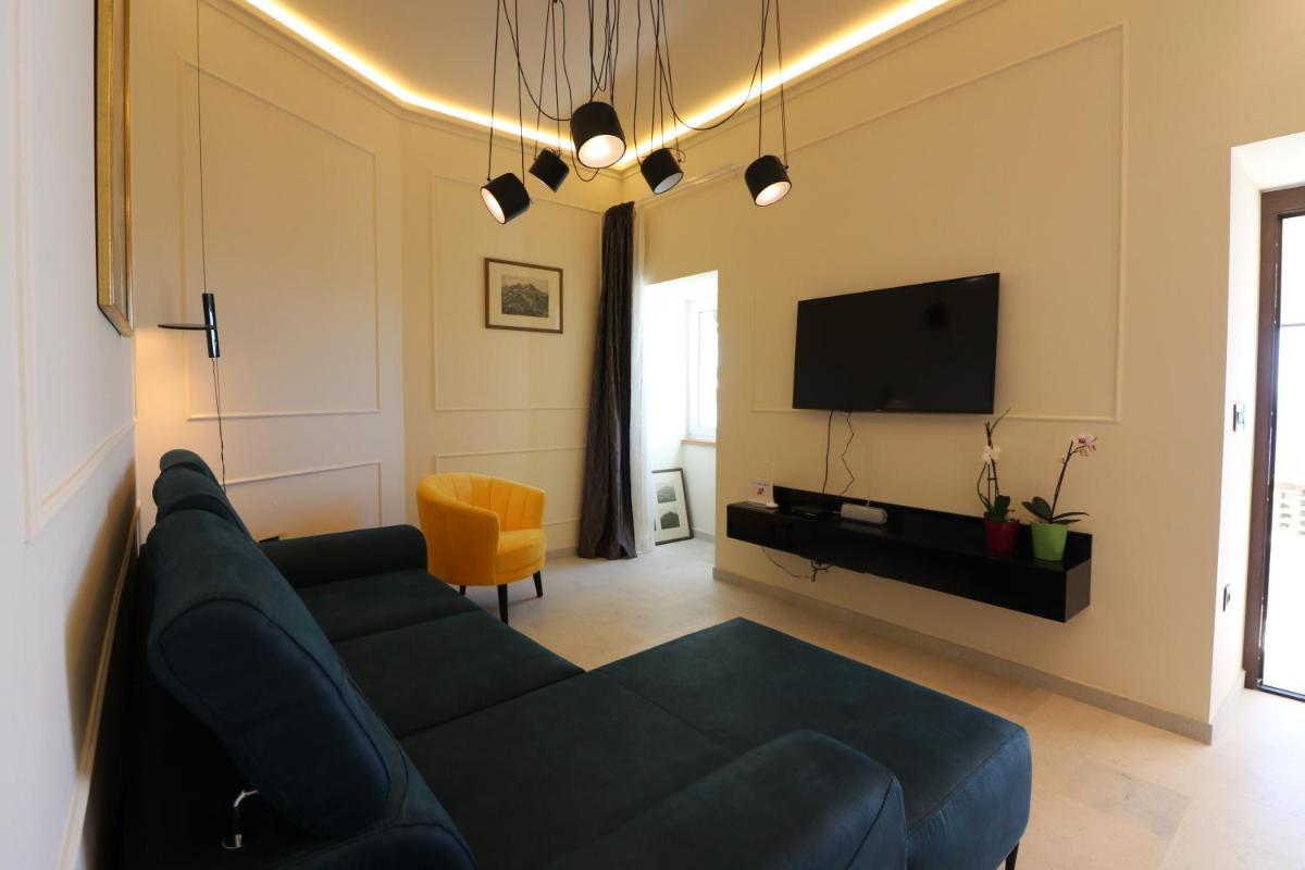 Seaside Apartment Volosko on the beach - Housity