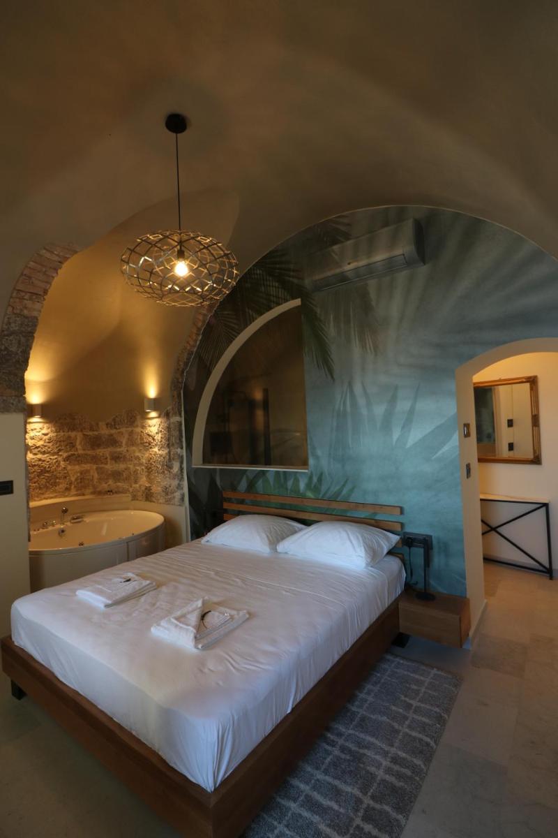 Seaside Apartment Volosko on the beach - Housity