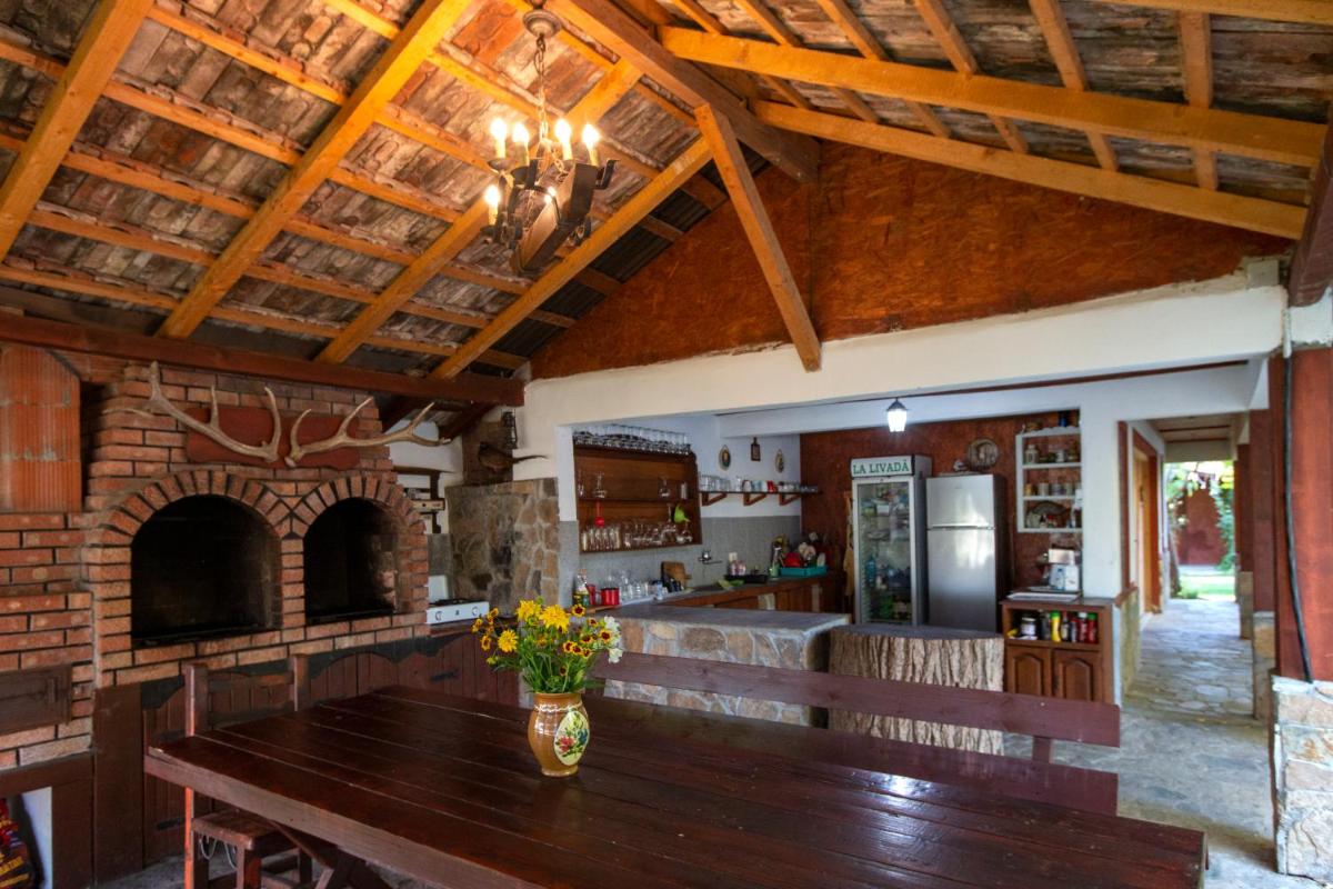 La Livada - Housity